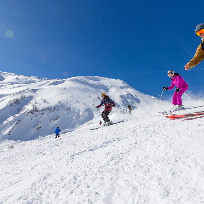 Skiers in Valmorel