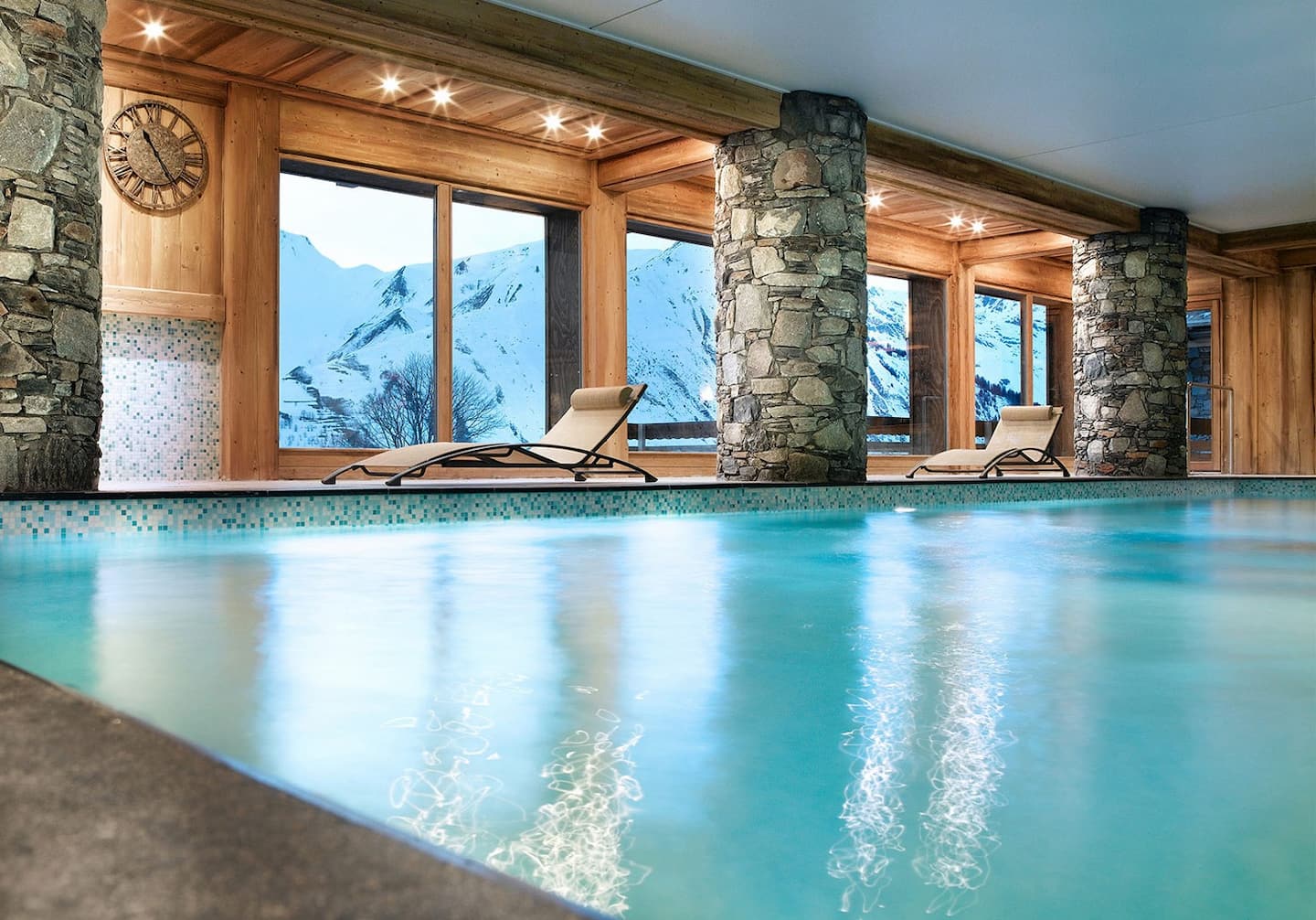 Piscine résidence Les Chalets du Gypse
