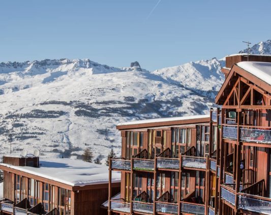 Location-vacances-appartements-a-arc-1800